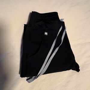XS Tall black figs Zamora joggers